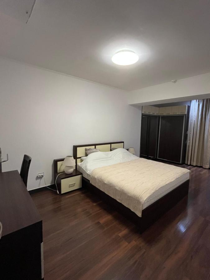 Large 2 Bedroom Apartment Soseaua Nordului Bukareszt Zewnętrze zdjęcie